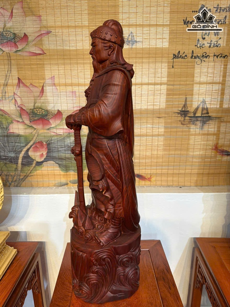 tuong-hung-dao-vuong-go-tu-dan-cao-80-ngang-24-sau-22-cm-483262