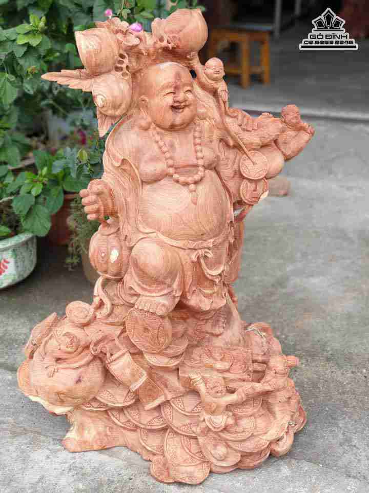 mua-Tuong-Phat-Di-Lac-ngu-phuc-go-huong