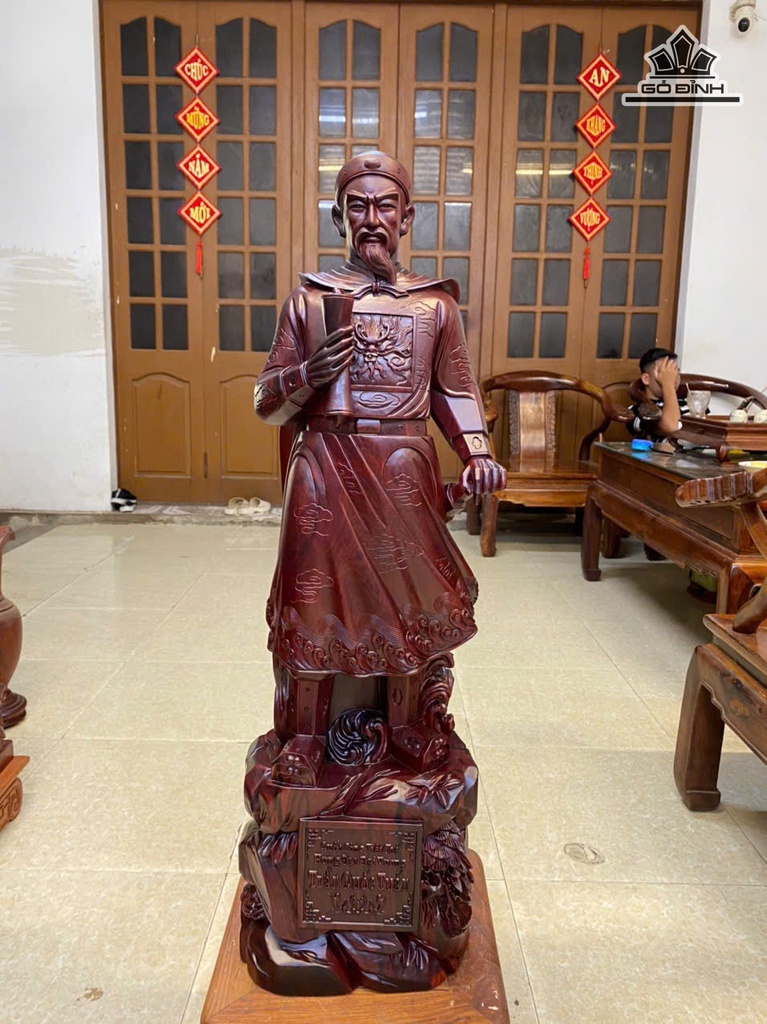 tuong-tran-quoc-tuan-go-cam-cao-80-ngang-24-sau-18-cm-483658