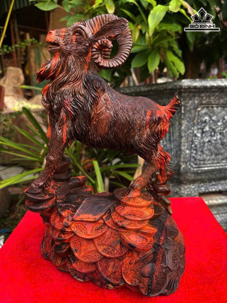 tuong-de-phong-thuy-go-trac-cao-30-ngang-22-sau-20-cm-484442