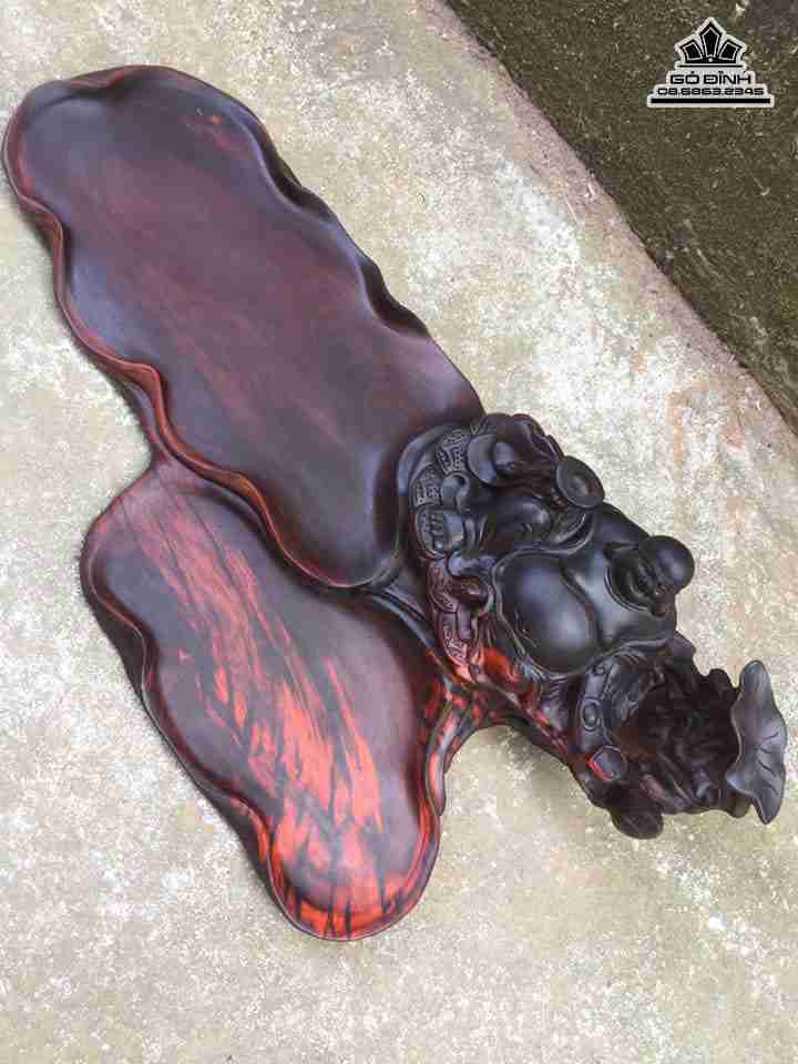 Khay-tra-Phat-Di-Lac-go-trac-