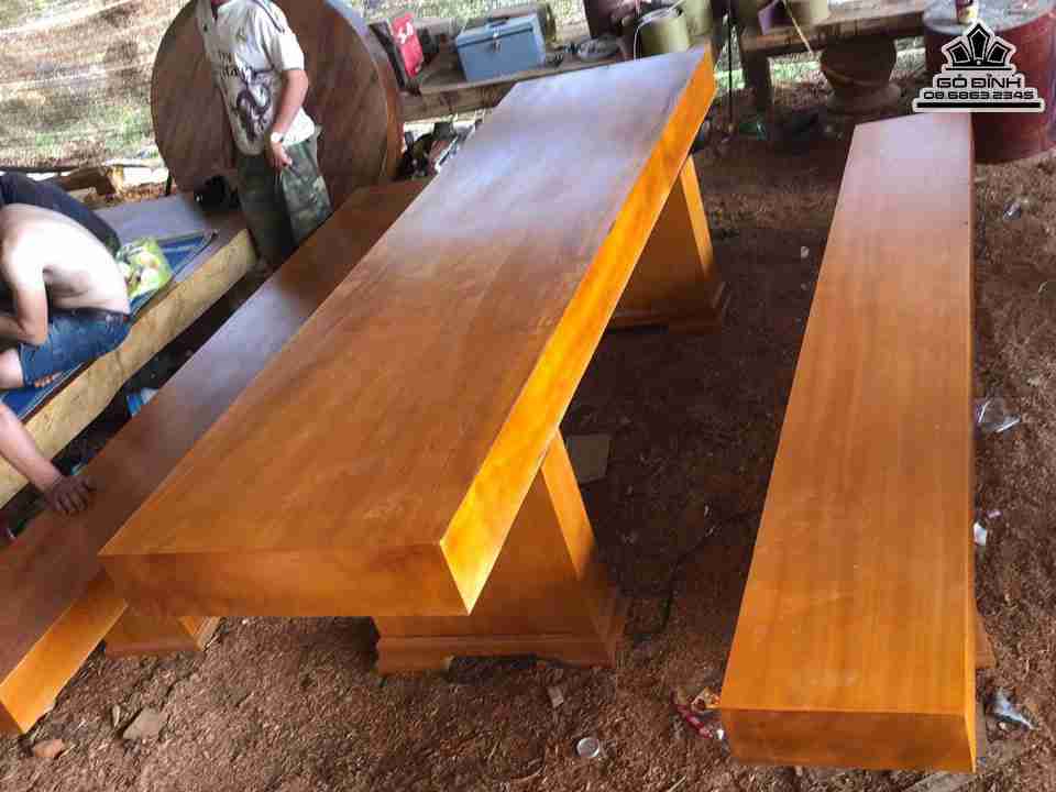 Bo-Ban-Ghe-K3-Nguyen-Khoi-Go