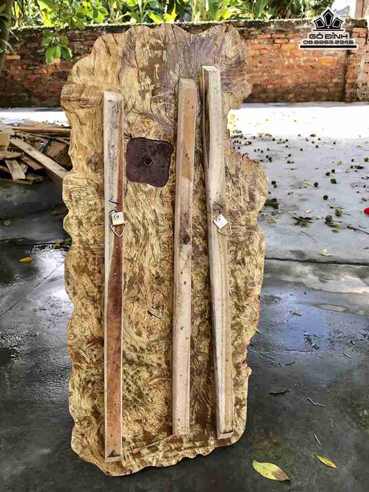 Dong-ho-Ho-xuong-nui-go-nu-nghien