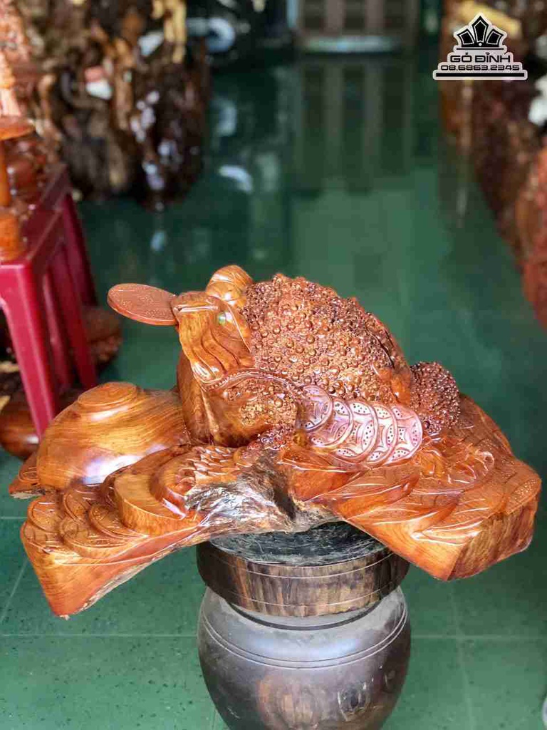 Tuong-coc-3-chan-Thiem-Thu-ngoi-chum-tien-go-huong