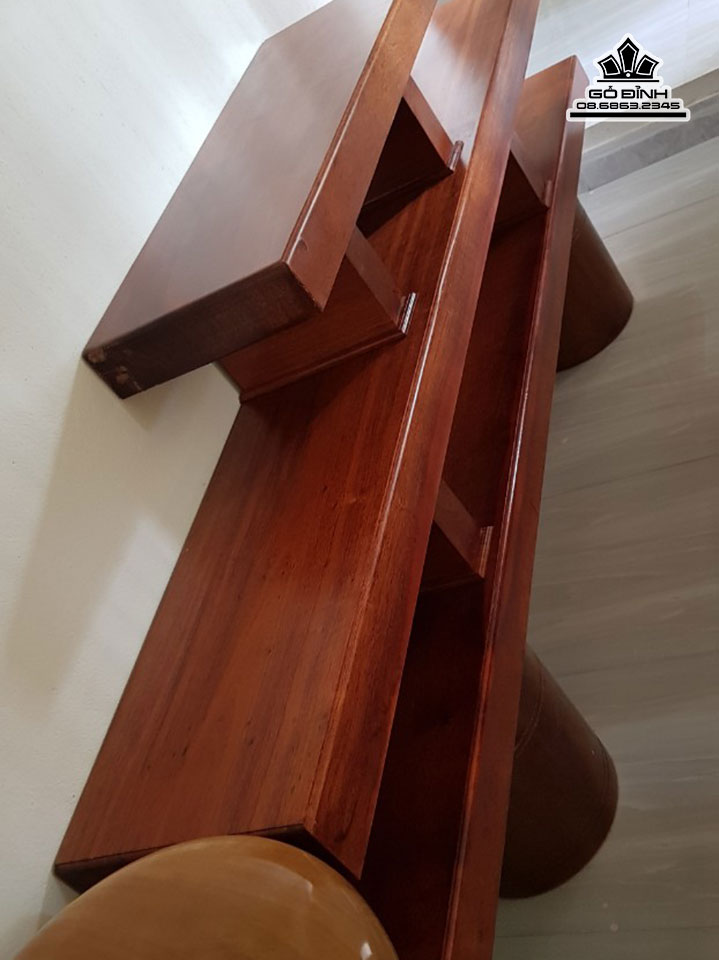 gia-Ke-tivi-3-tang-go-lim-xec