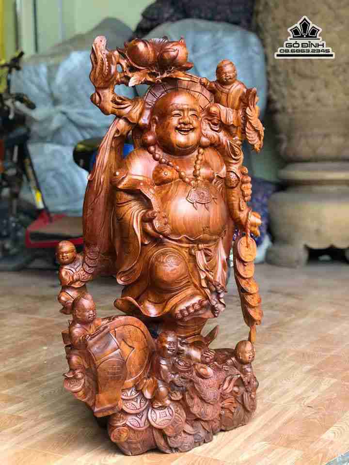 Phat-di-lac-ngu-phuc-go-huong-cao-84-rong-50-day-33-cm