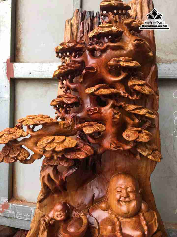 Phat-di-lac-ngoi-goc-tung-go-huong-cao-98-rong-85-sau-40-cm