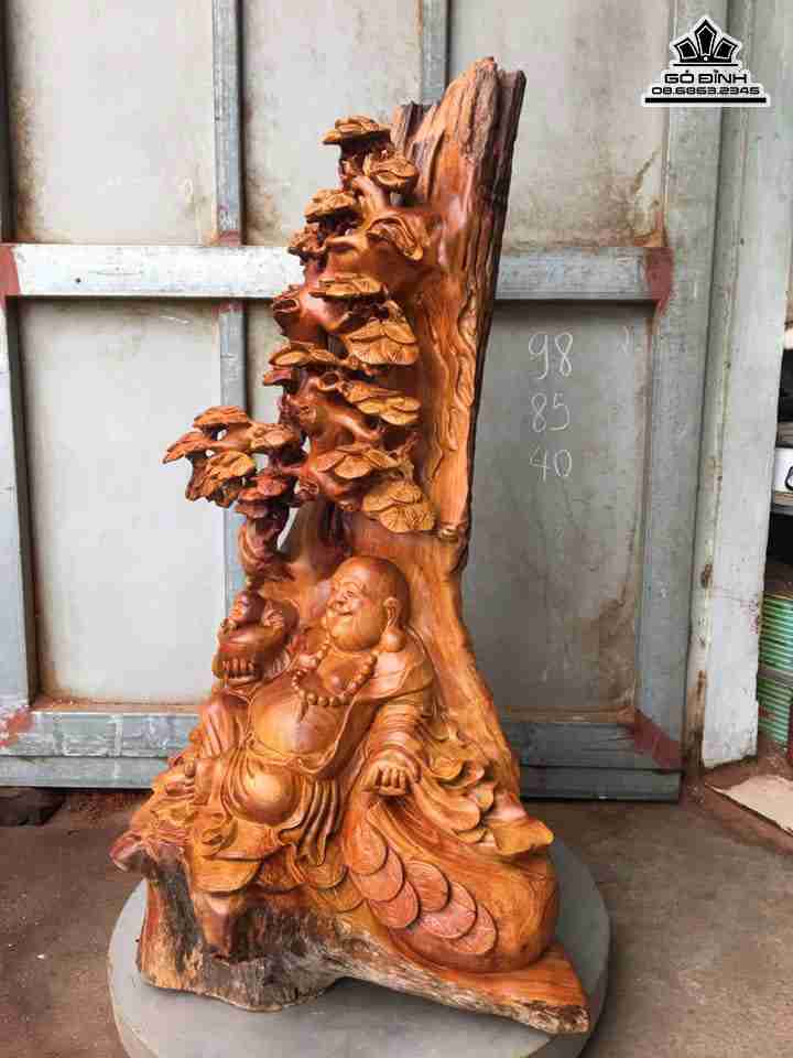 Phat-di-lac-ngoi-goc-tung-go-huong-cao-98-rong-85-sau-40-cm