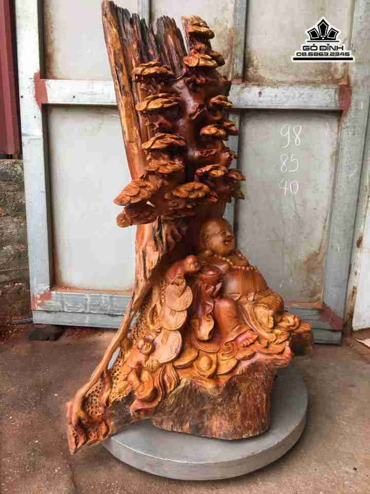 Phat-di-lac-ngoi-goc-tung-go-huong-cao-98-rong-85-sau-40-cm