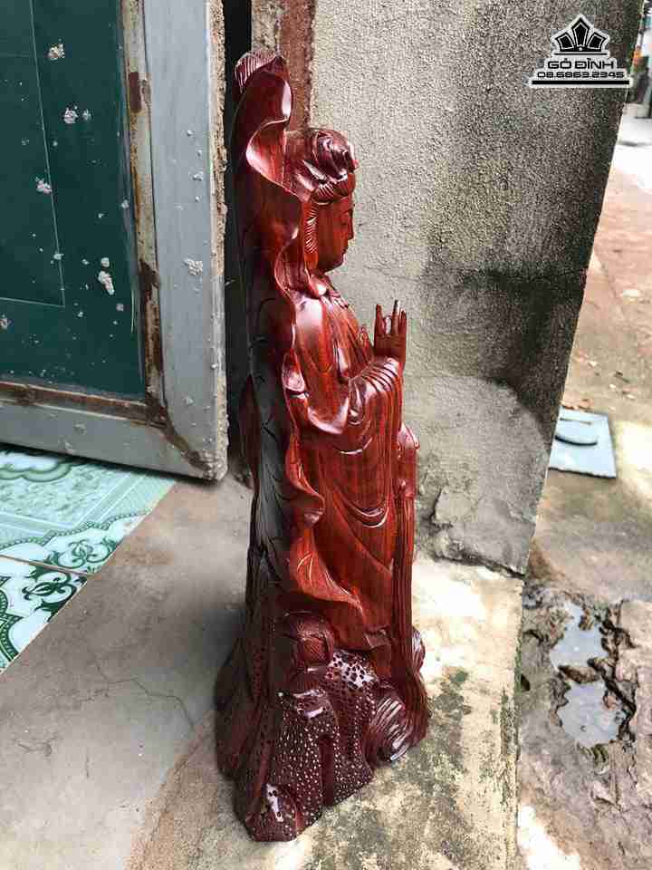 Phat-ba-ngu-dai-sen-go-huong-cao-40-rong-22-day-15-cm