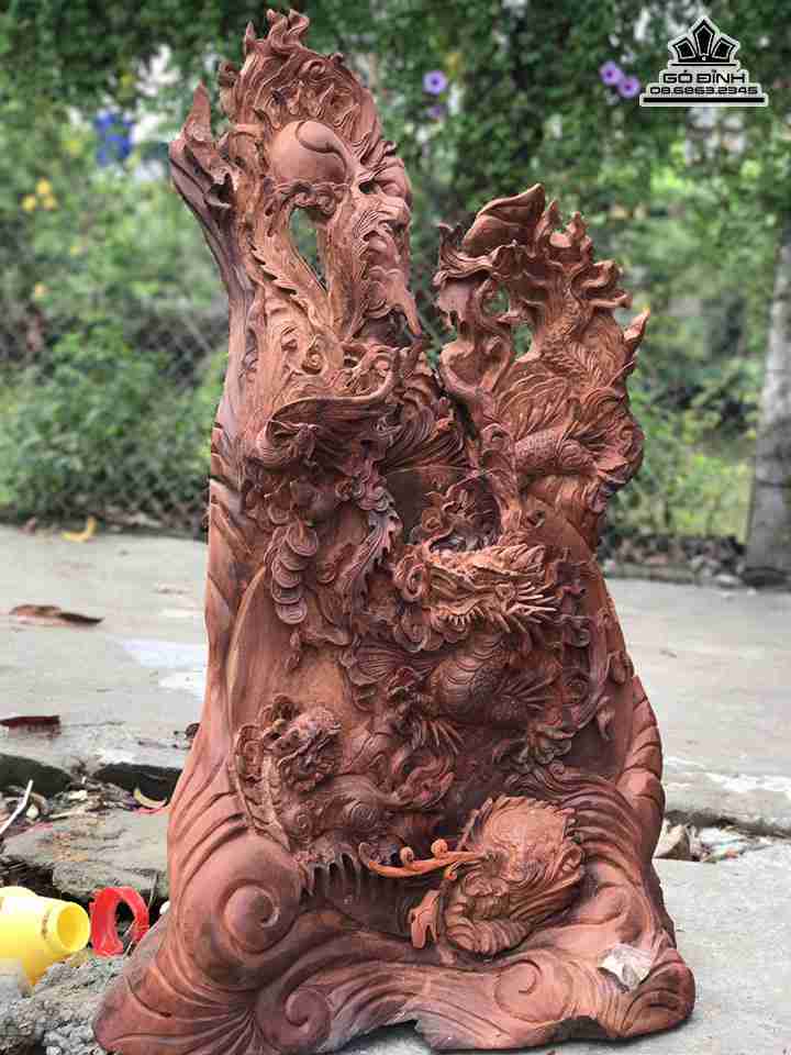 mua-Tu-linh-quy-tu-go-huong-cao-108-rong-62-day-25-cm