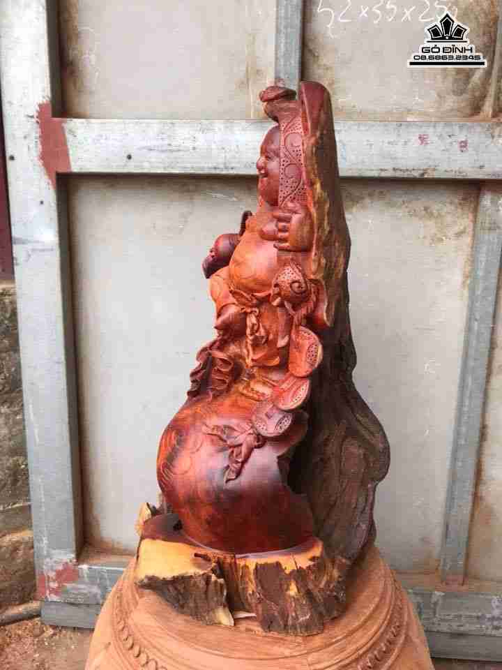 mua-Phat-di-lac-nhu-y-go-huong-cao-52-rong-35-day-25-cm