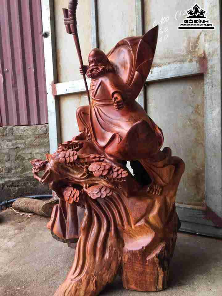 Đạt ma múa võ gỗ hương 1