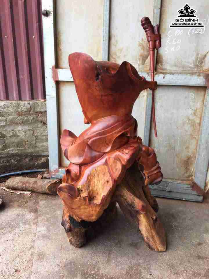 Đạt ma múa võ gỗ hương 4