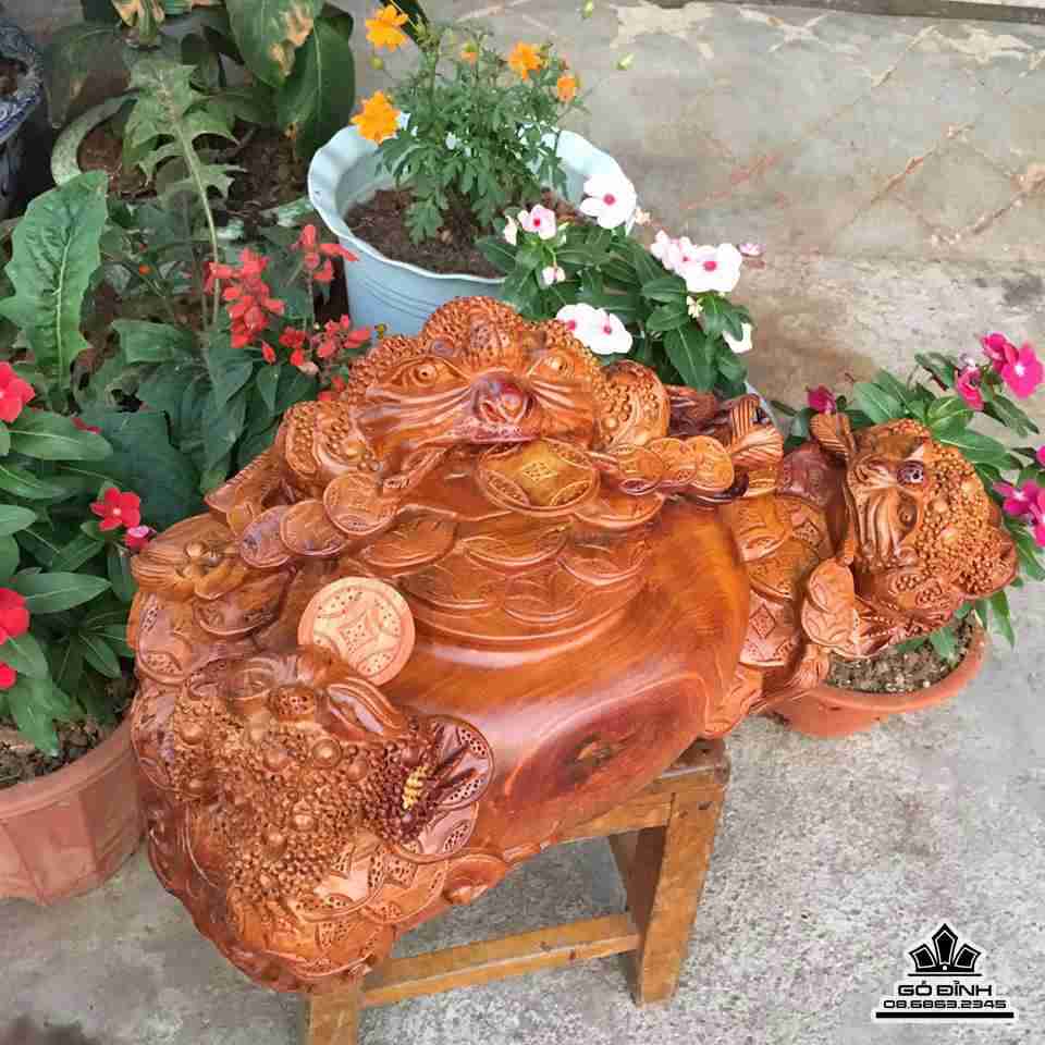 Tam cóc chấn chum tiền gỗ hương 1