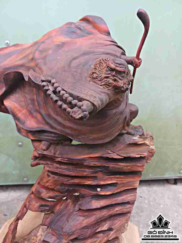 Đạt ma xuất quyền gỗ trắc đỏ đen  2