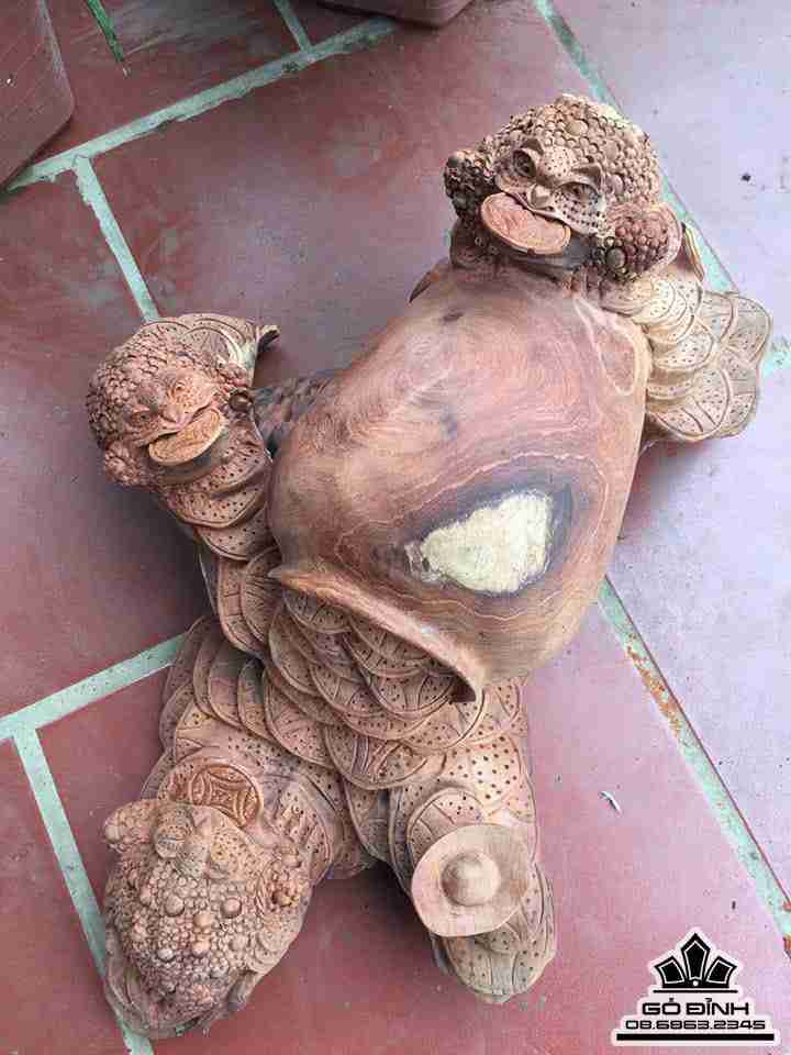 Bình cóc hút tài lộc gỗ hương  5