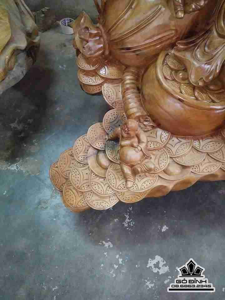 Phật di lặc ngũ quỷ gỗ xá xị thơm  6