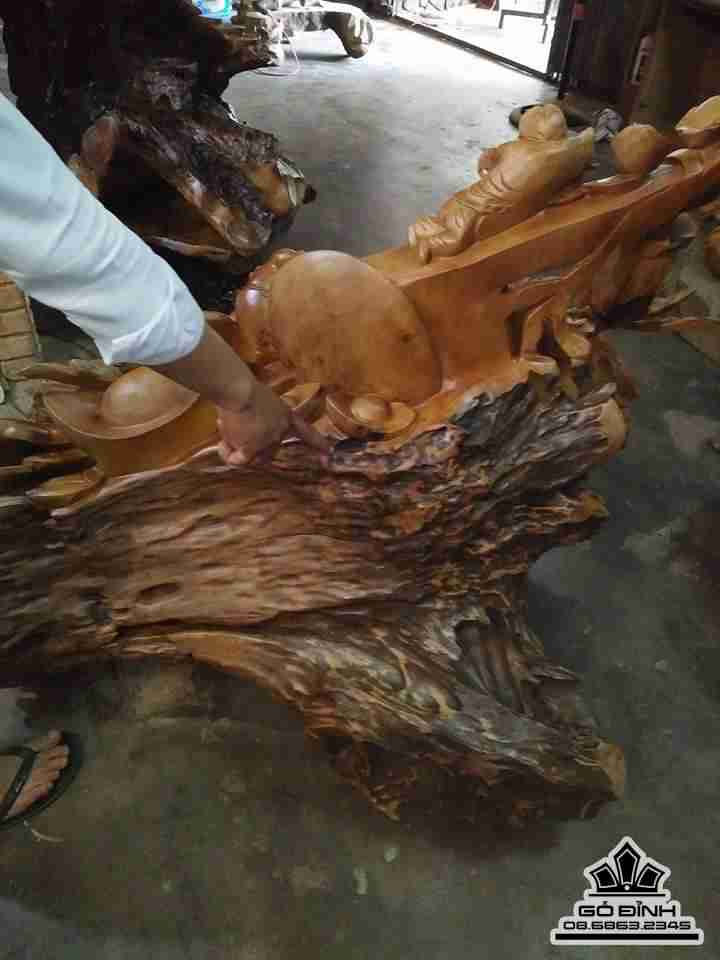 Phật di lặc ngũ quỷ gỗ xá xị thơm  8