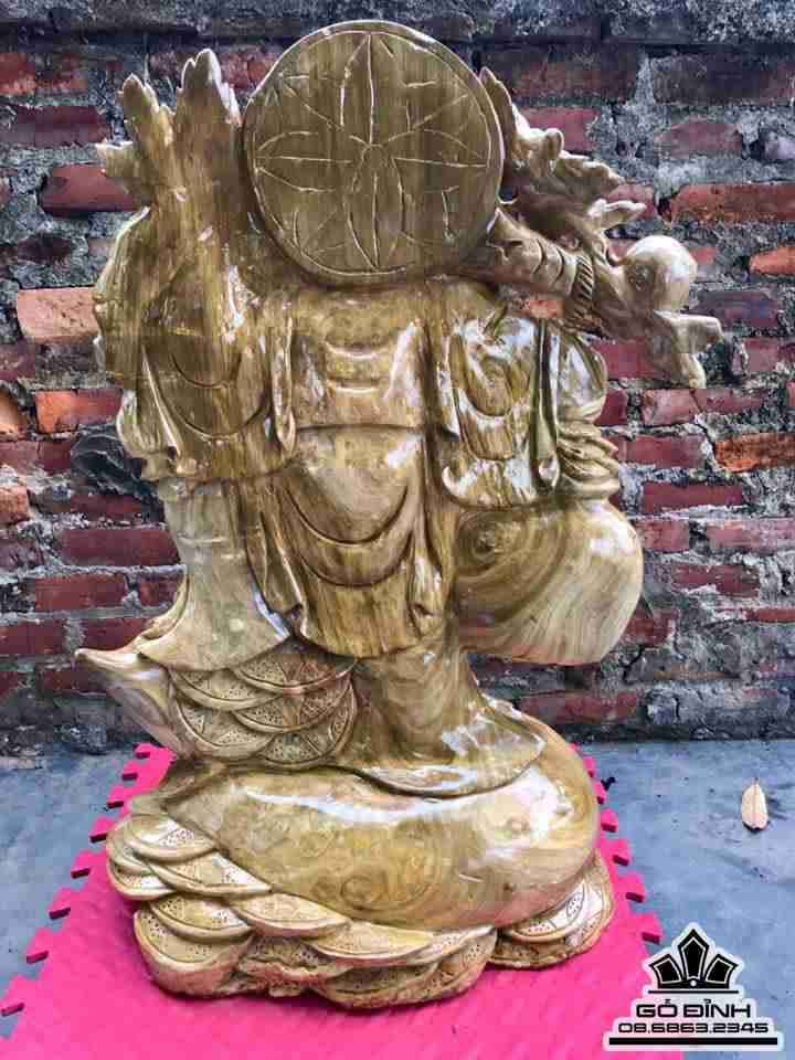 Phật di lặc vác cành đào gỗ nu nghiến  3