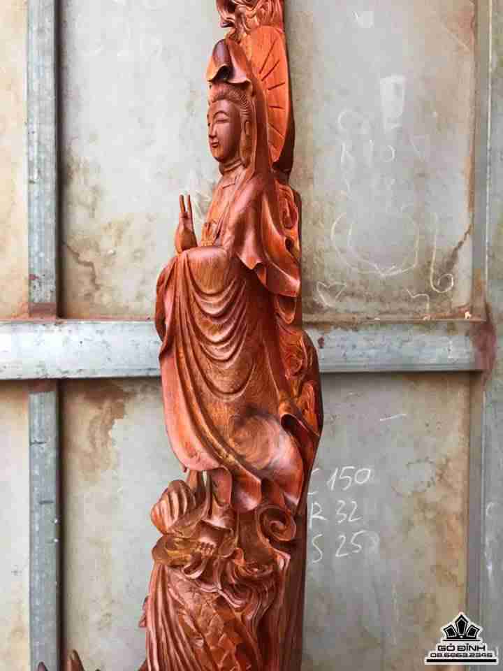 Phật Bà Quan Âm cưỡi rồng gỗ hương 3
