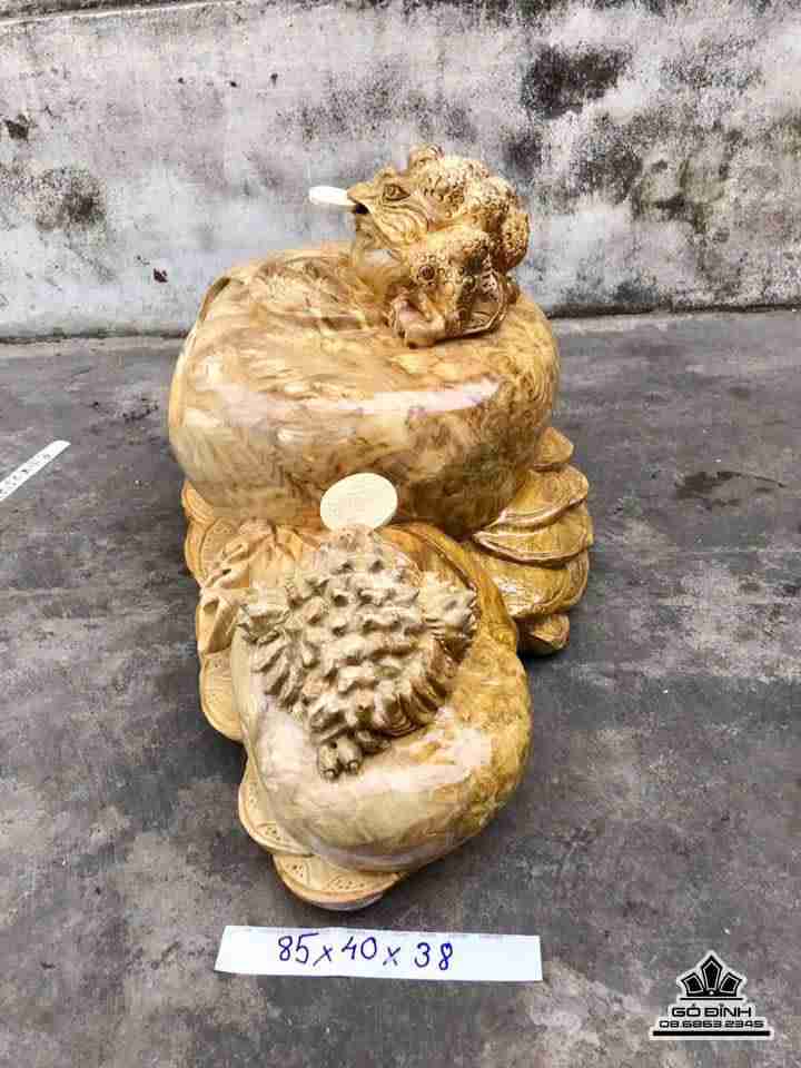 Cóc chum phú quý gỗ nu nghiến 85x40x38 1
