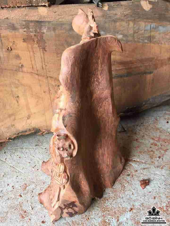 Phật di lặc vác cành đào gỗ hương 60x34x34 3