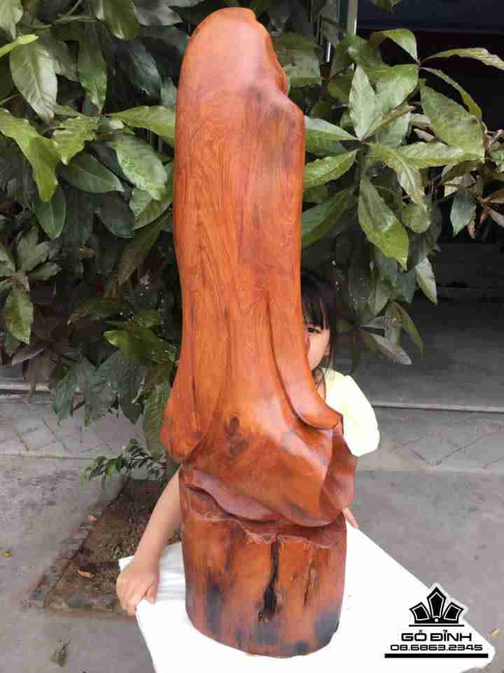 Đạt ma sư tổ gỗ hương 79x30x22