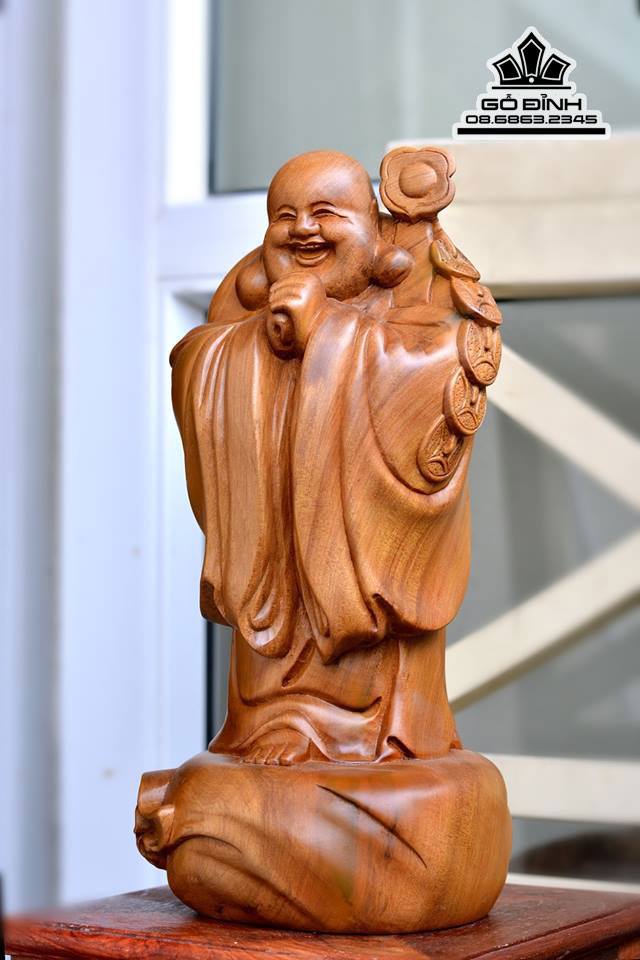 Phật di lặc chúc phúc gỗ bách xanh thơm 30x15x15 1