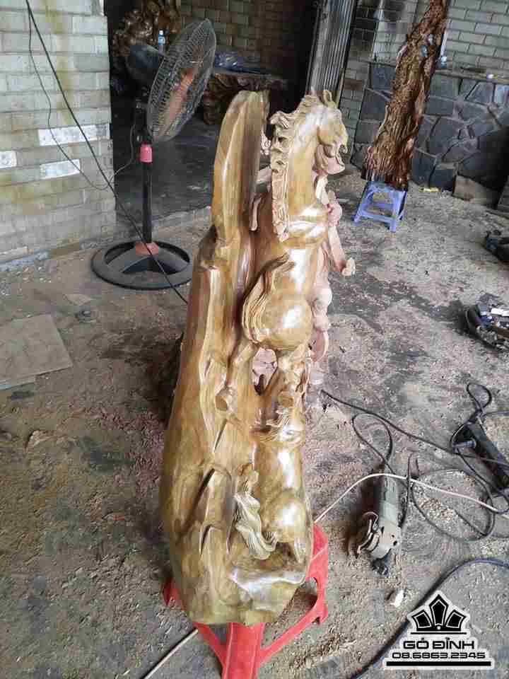 Song mã gỗ xá xị thơm 80x35x20 3