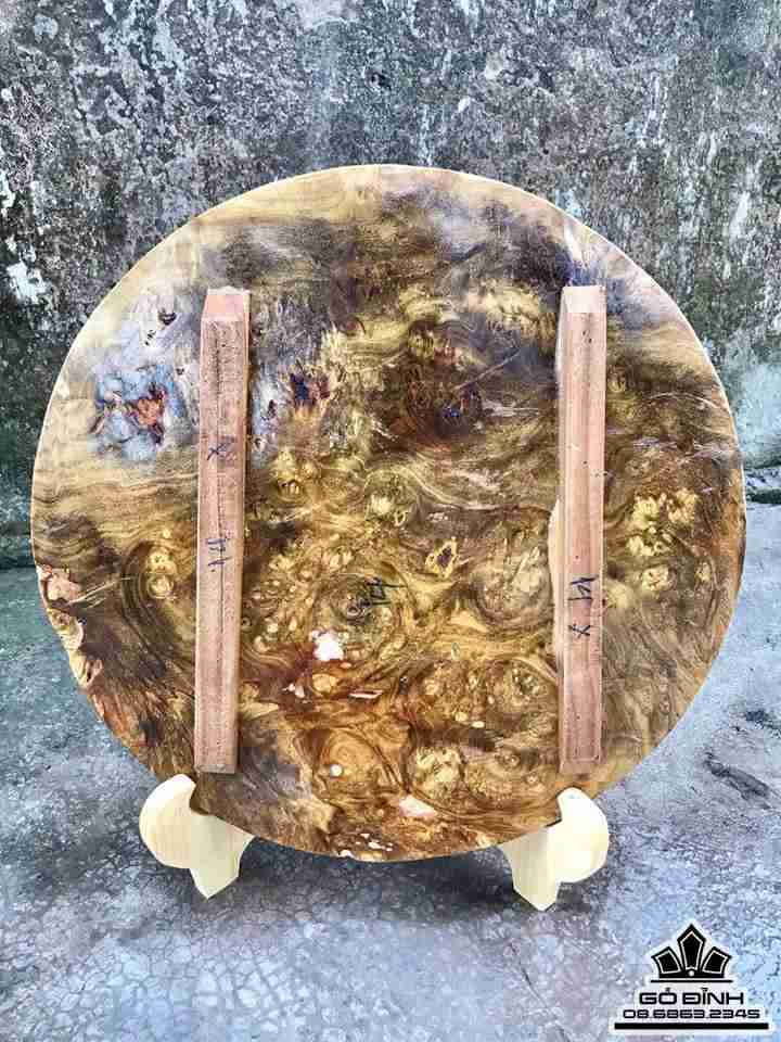 Anh hùng tương ngộ gỗ nu nghiến 49,5x3 1