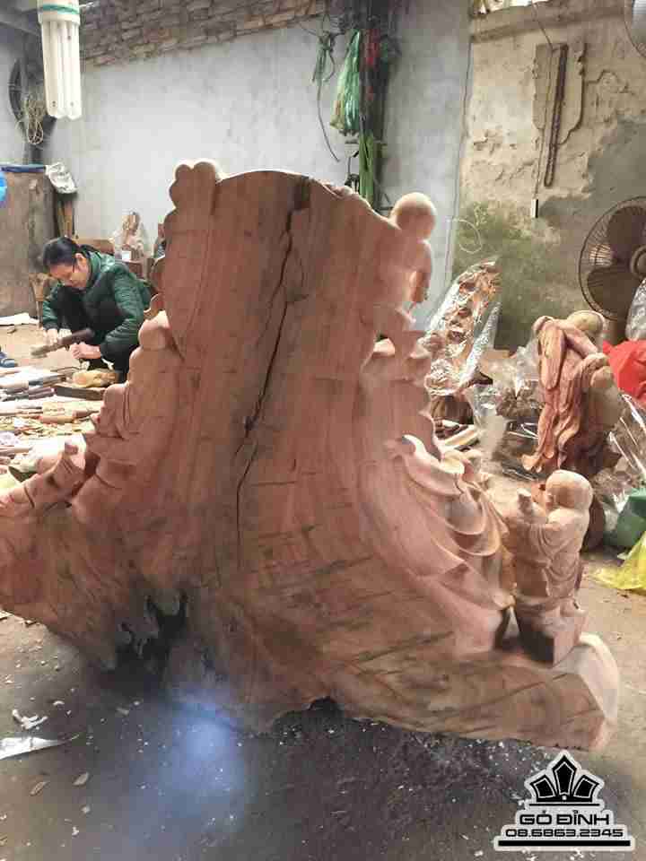 Phật di lặc và cửu phúc gỗ nu sụn xá xị đỏ 85x1m05x56 1