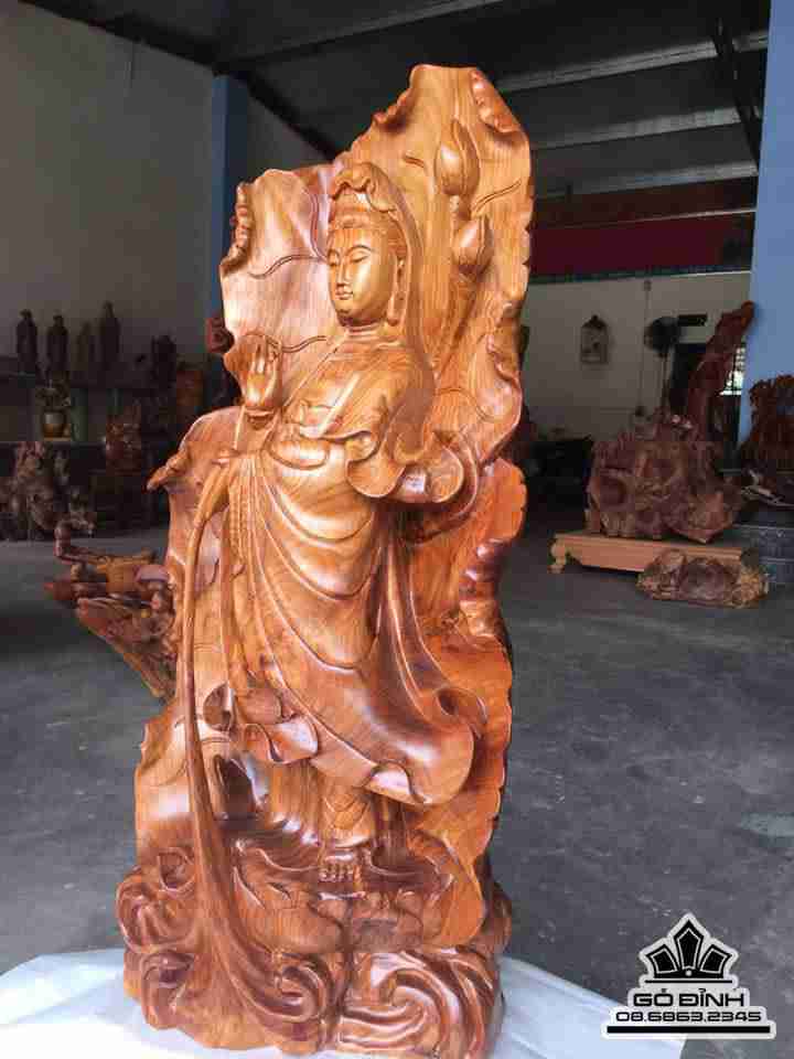 Phật bà gỗ hương 67x30x18 4