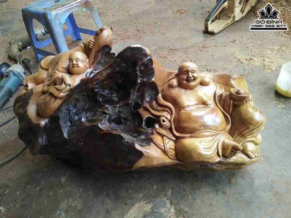 Phat-di-lac-go-xa-xi