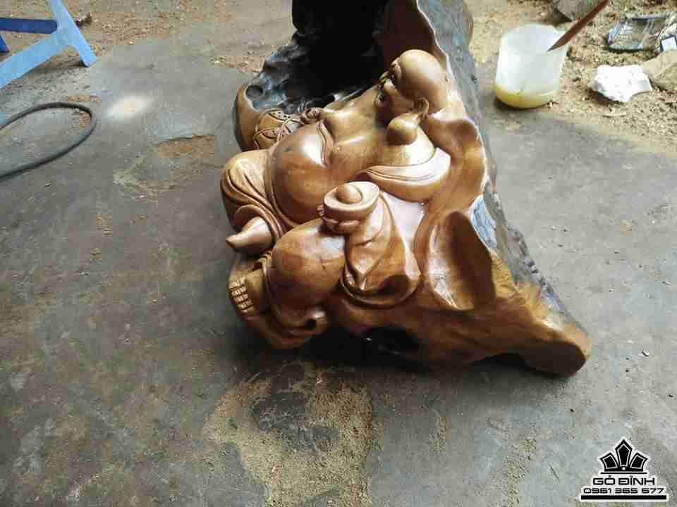 Phat-di-lac-go-xa-xi