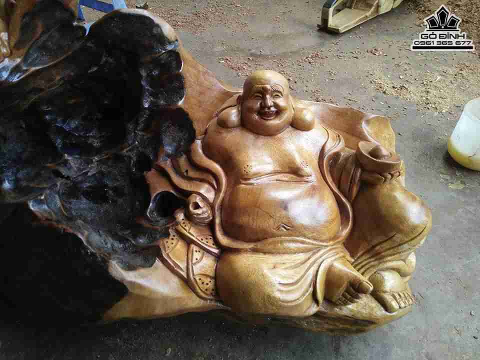 Phat-di-lac-go-xa-xi