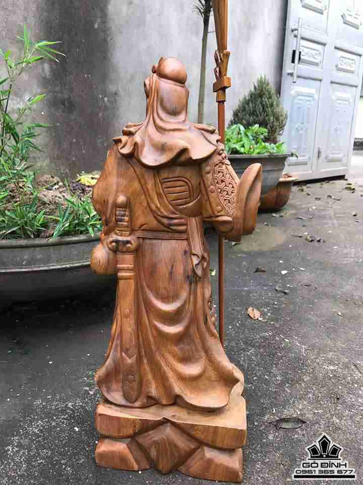 Quan-cong-go-bach-xanh