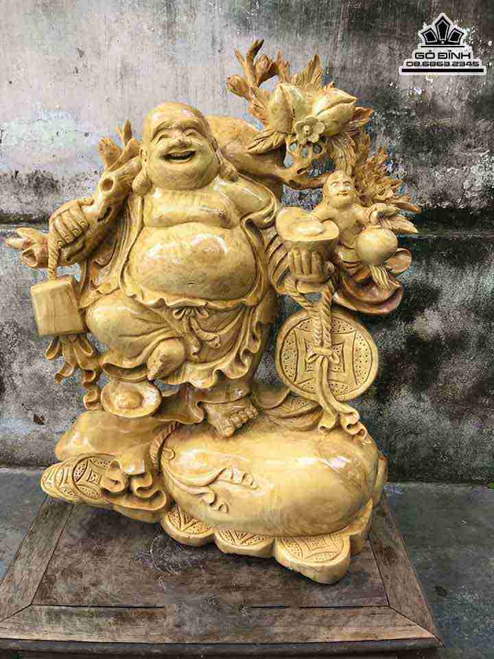 Tuong-Phat-Di-Lac-Dung-Bao-Tien-Go