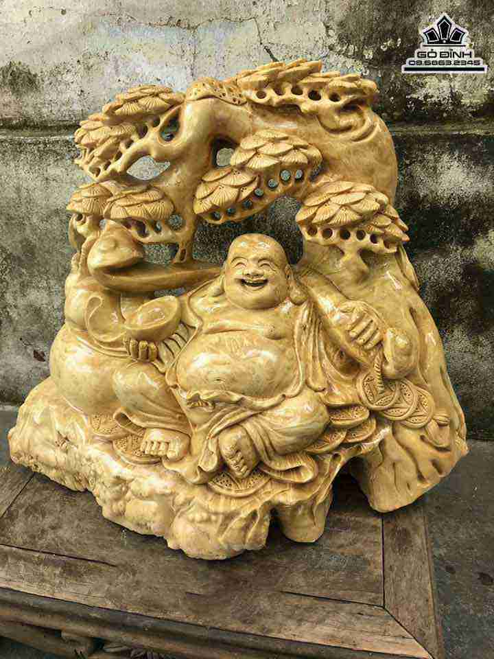 Tuong-Phat-Di-Lac-Ngoi-Goc-Tung-Go-Nu-Nghien