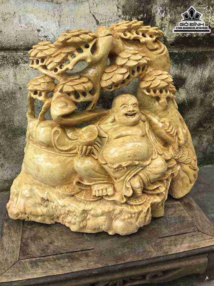 Tuong-Phat-Di-Lac-Ngoi-Goc-Tung-Go-Dep