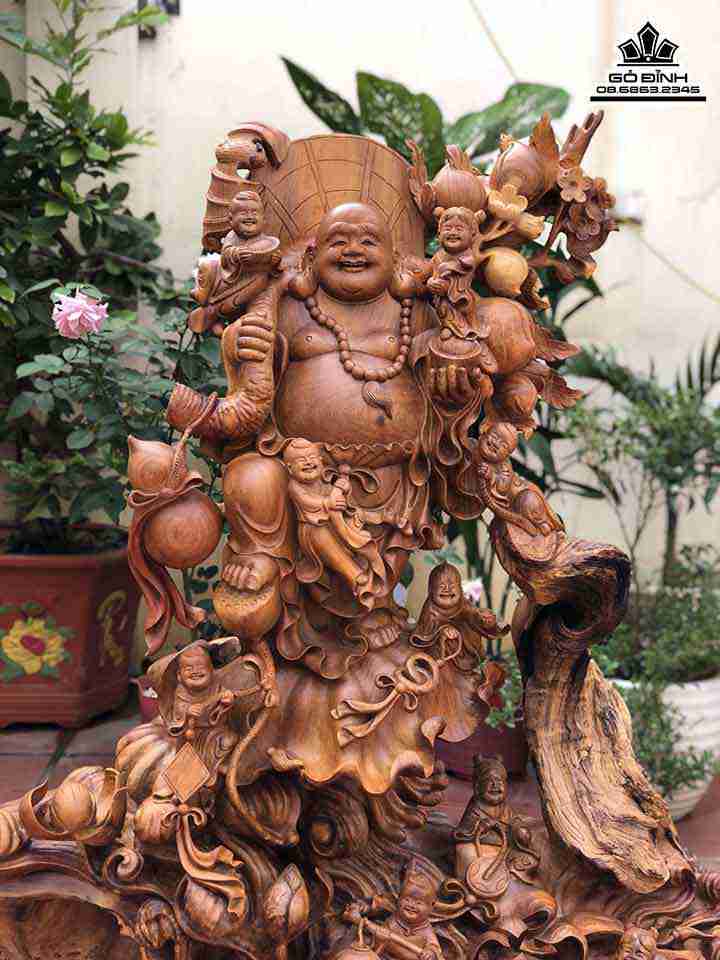 Tuong-Phat-Di-Lac-Cuu-Phuc-Go-Lua-Huong