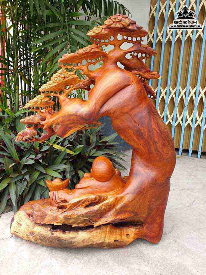 Tuong-Phat-Di-Lac-Ngoi-Goc-Tung-Go-Huong-3