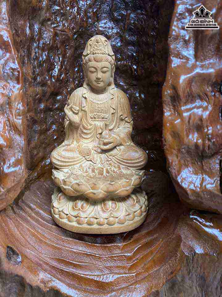 Tuong-Phat-Ba-Quan-Am-Vach-Nui-Go-Nu-Xa-Xi-Gu-Huong-3
