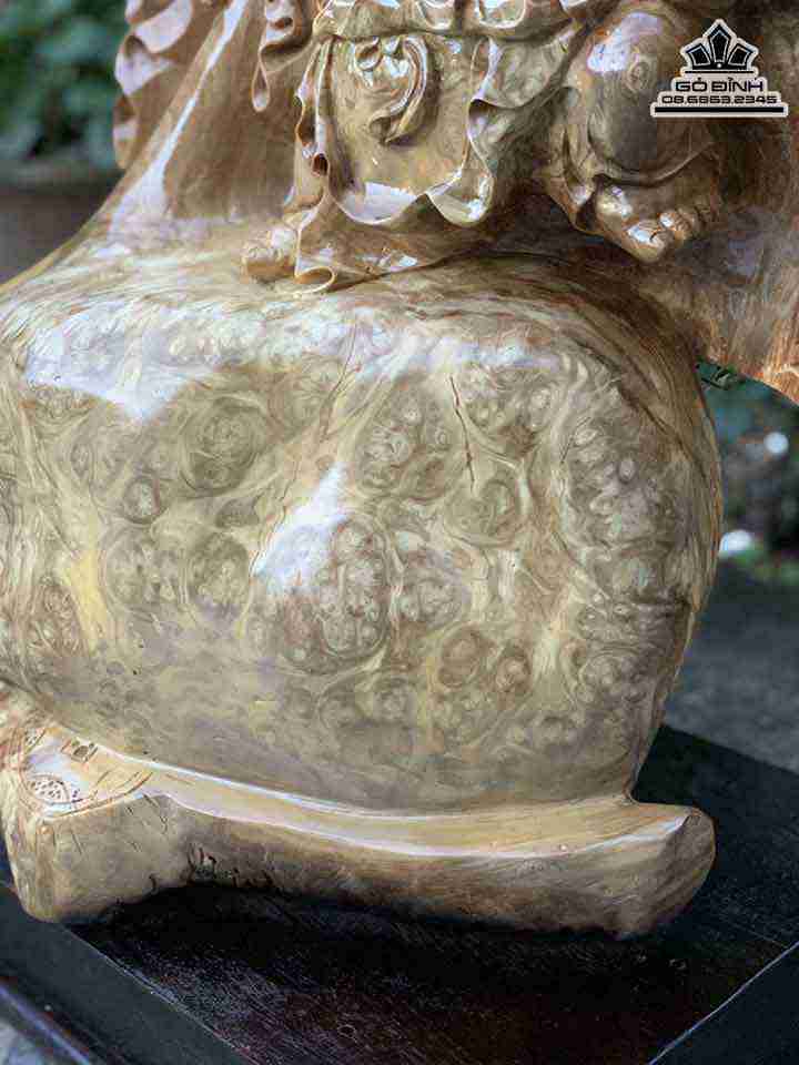 Tuong-Phat-Di-Lac-Dung-Bao-Tien-Go-Nu-Nghien-4