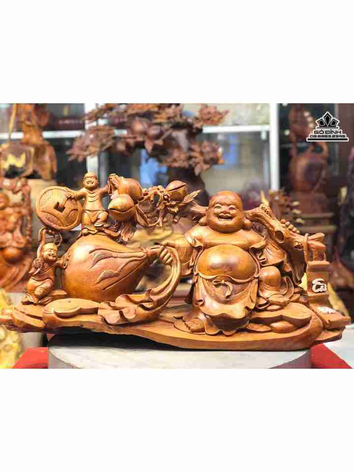 Tượng Phật Di Lặc Kéo Bao Tiền gỗ hương  cao 40 rộng 75 sâu 30 (cm)