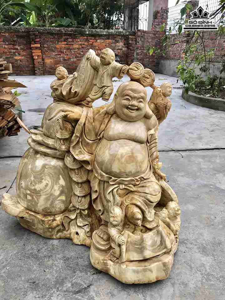 Tượng Phật Di Lặc Ngũ Phúc gỗ nu nghiến  cao 70 rộng 63 dày 36 (cm)