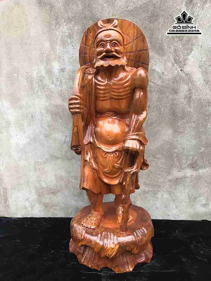 Tượng Lí Thiết Quài Lão Tử gỗ xá xị  cao 83 rộng 29 dày 28 (cm)