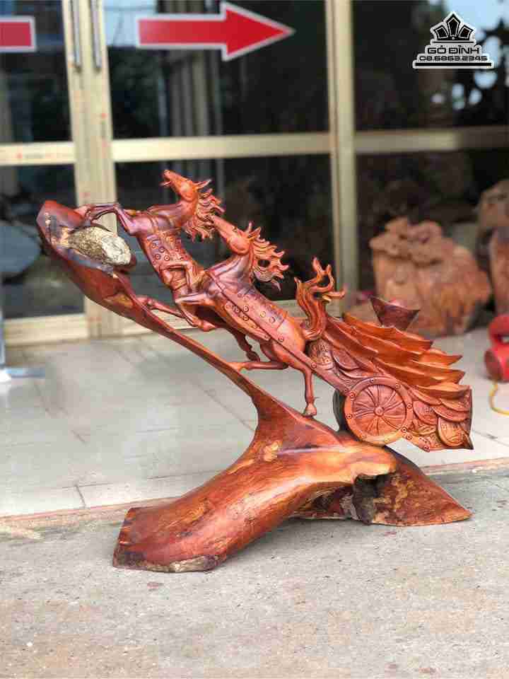 Tượng Song Mã kéo xe tiền gỗ hương  cao 56 rộng 70 sâu 20 (cm)