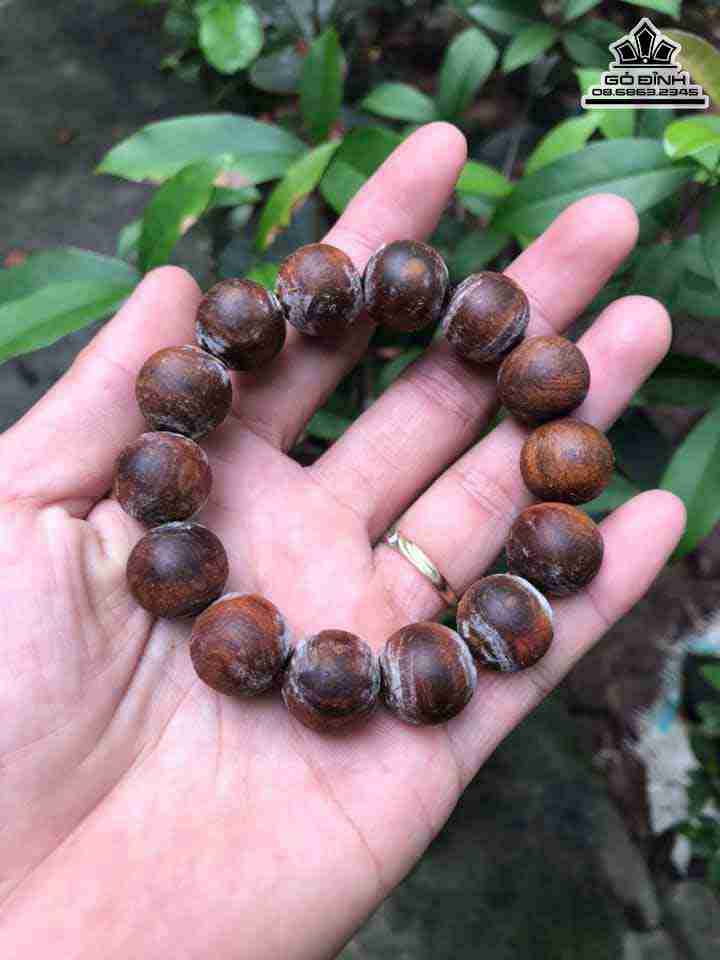 Vòng Tay Gỗ Hoàng Đàn Chìm  Loại 16 Li