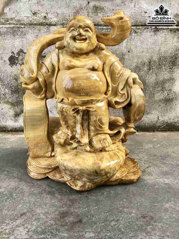 Tượng Phật Di Lặc vác gậy như ý gỗ nu nghiến  cao 48 rộng 34 dày 20 (cm)
